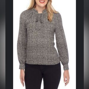 Like new. The Limited - Size: Small Petite / SP black and white plaid / leopard.